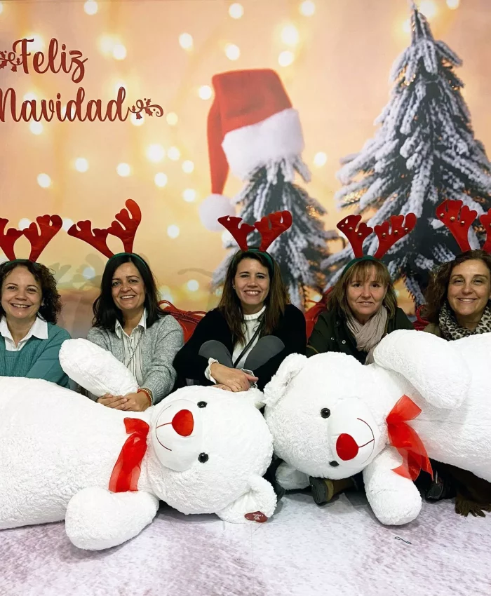 Christmas Team Building in Valencia and Toledo: Celebrate with Your Team at Museo Iluziona